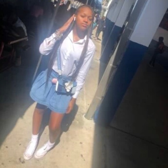 Meet your Posher, Keishly - Picture 1 of 1